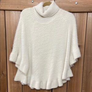 Anthropologie Eyelash Sweater Pincho cream